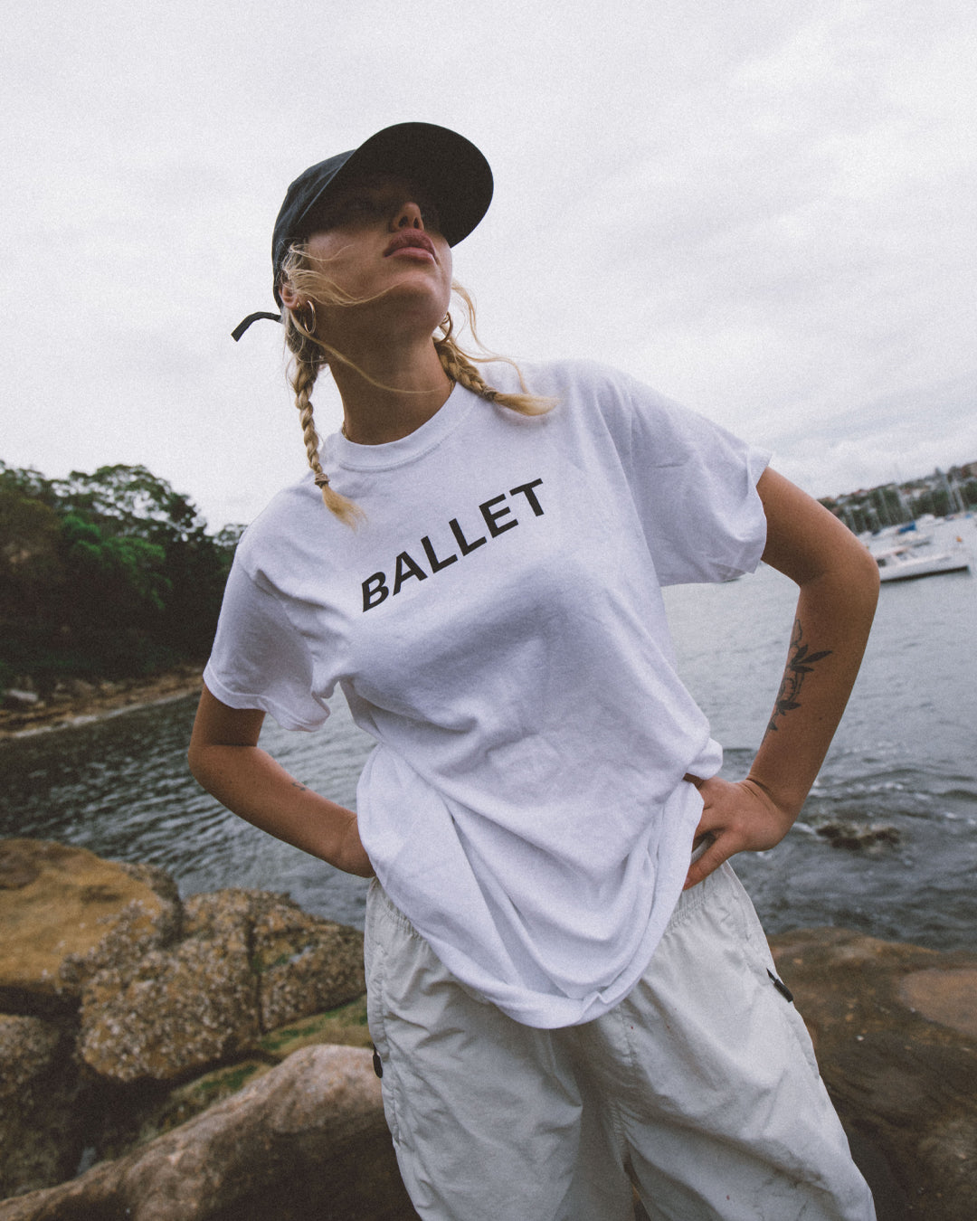 COMPANY T-SHIRT - WHITE